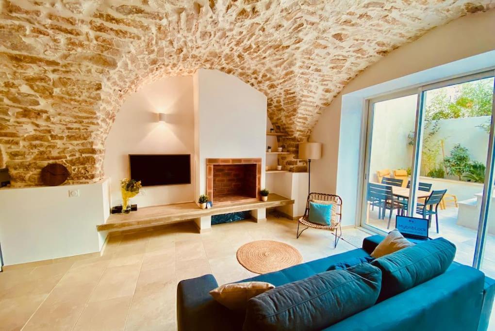 Terra Nostra - Townhouse - Swimming Pool Villa Nimes Exterior photo